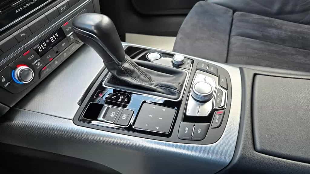 Audi A6 3.0 TDI S-line quattro BOSE Head-Up Luft 05/2018-photo-24