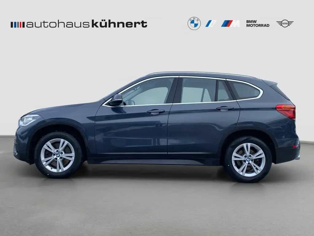 BMW X1 sDrive20i Adv. LED Navi ParkAss Sportsitz AUT 02/2019-photo-2