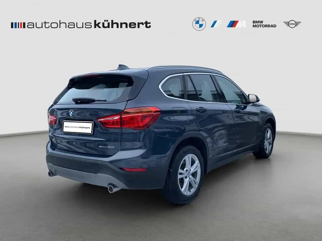 BMW X1 sDrive20i Adv. LED Navi ParkAss Sportsitz AUT 02/2019-photo-5