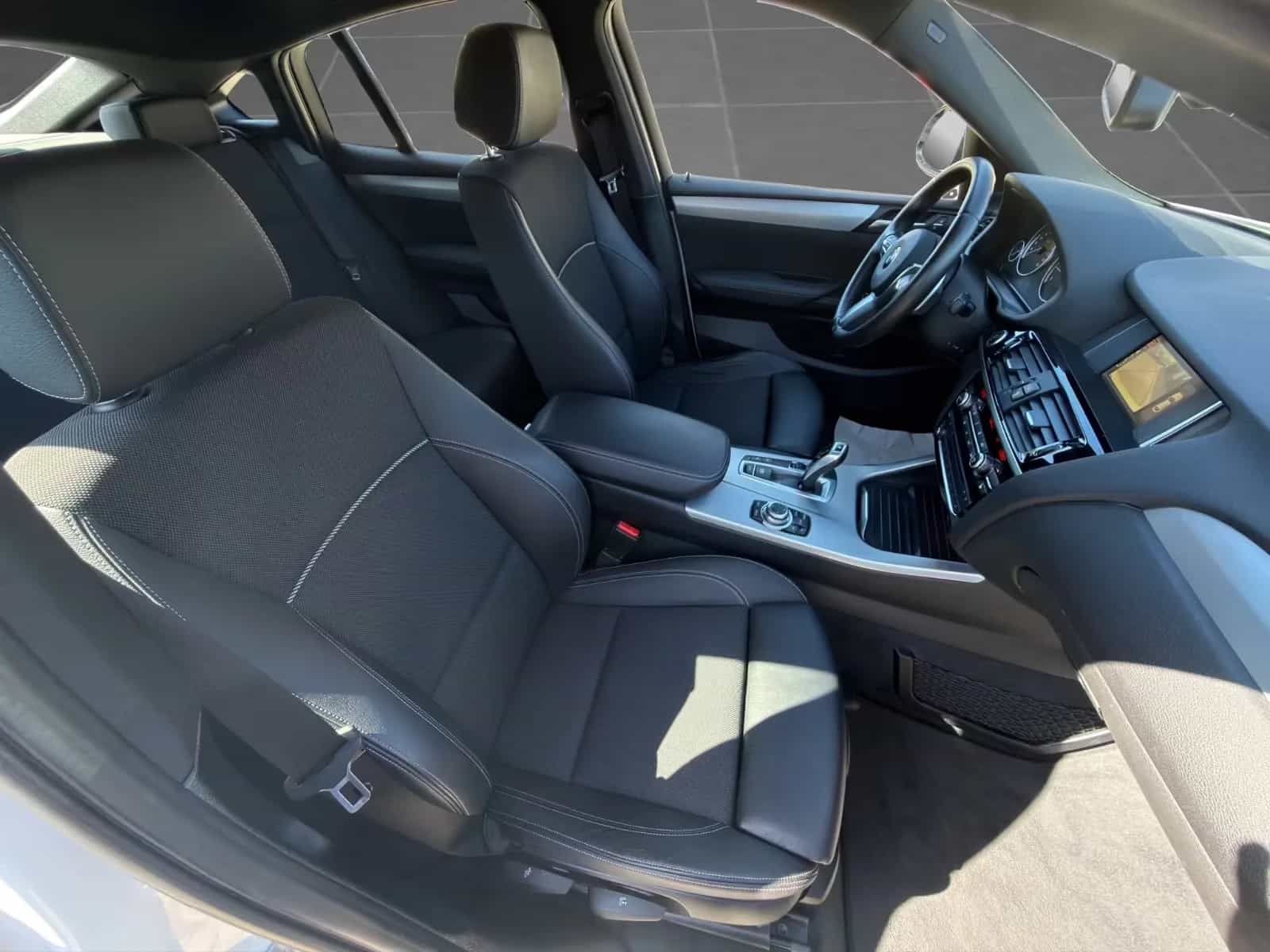 BMW X4 01/2017-photo-11