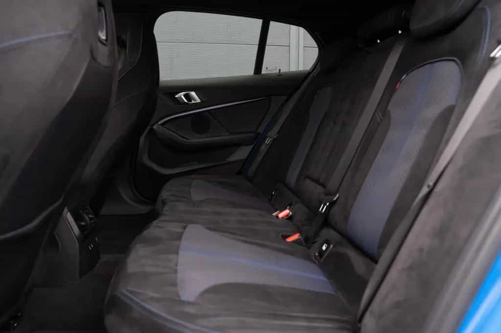 BMW M135 i xDrive*LASER*SCHALEN*SHADOW*VC* 08/2020-photo-21