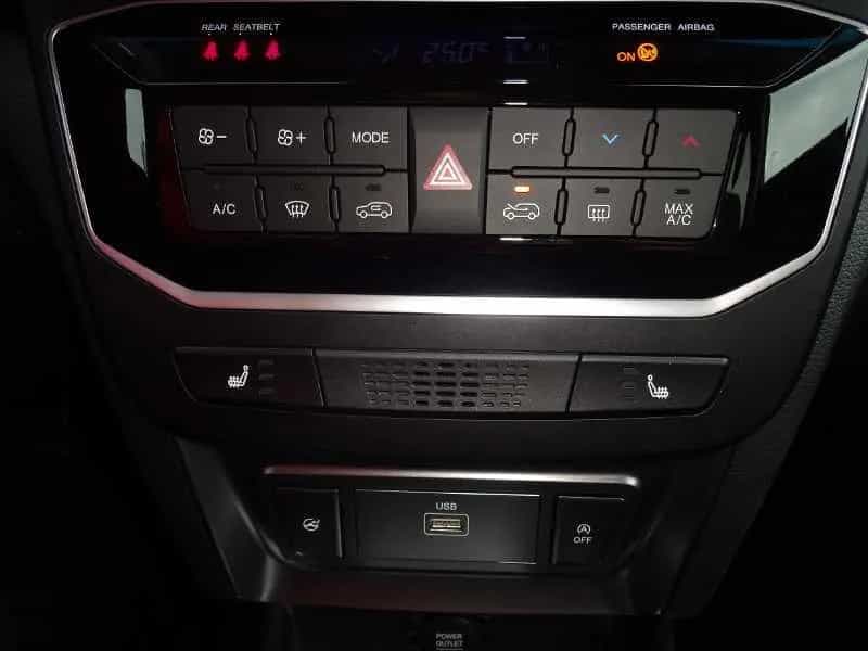 Ssangyong Tivoli Grand Quartz 12/2024-photo-15