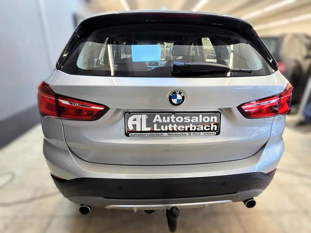 BMW X1 xDrive 18 d Sport Line LED Navi 1.Hand 06/2019-photo-4