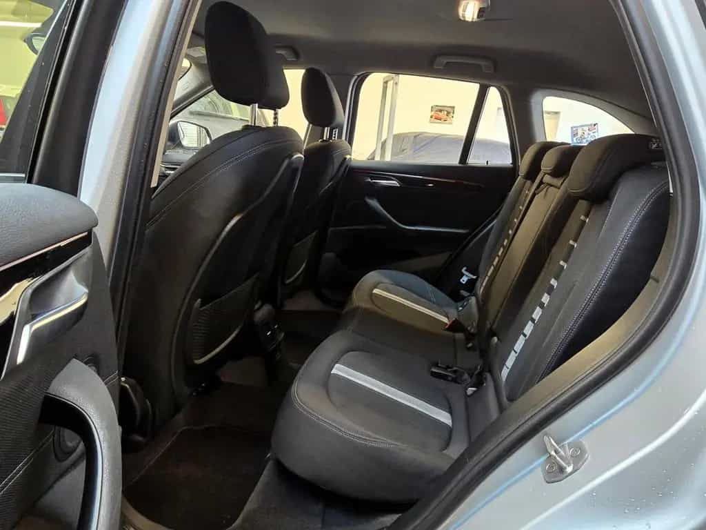 BMW X1 xDrive 18 d Sport Line LED Navi 1.Hand 06/2019-photo-7