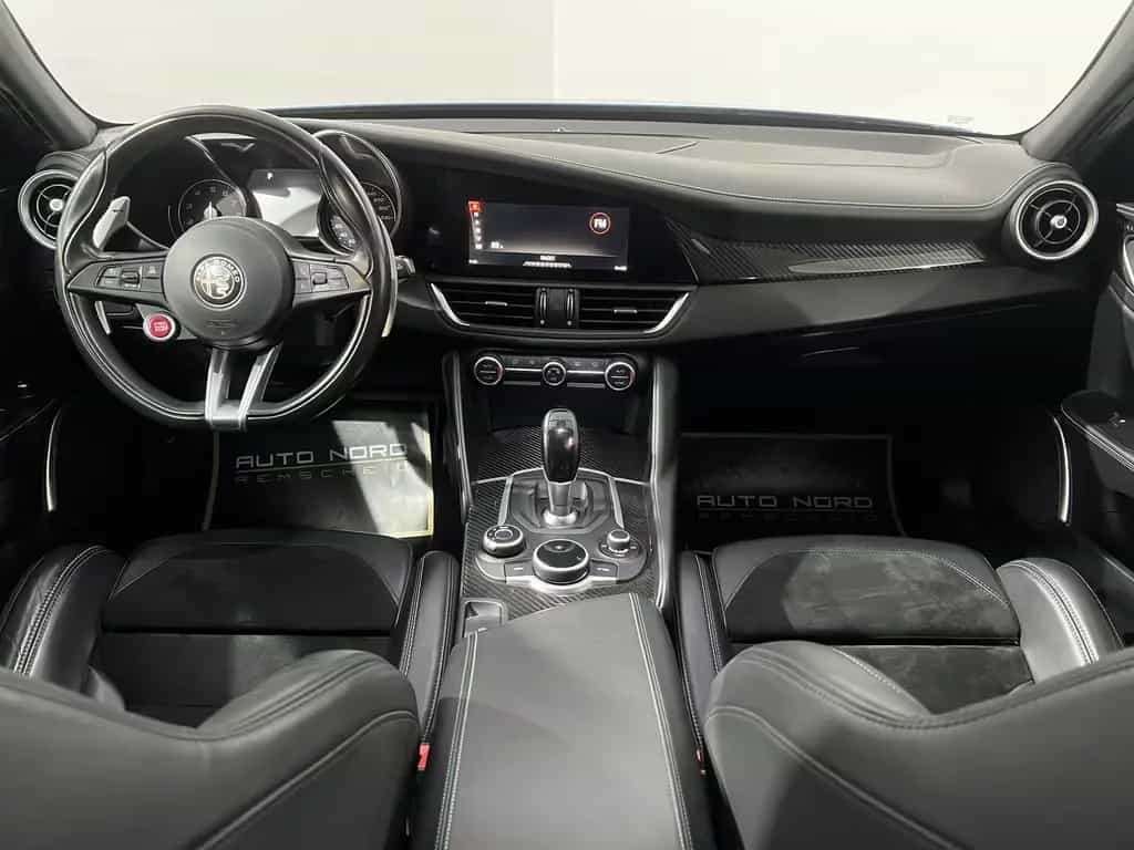 Alfa Romeo Giulia Quadrifoglio *ACC*Kamera*Navi*Carbon* 01/2018-photo-21