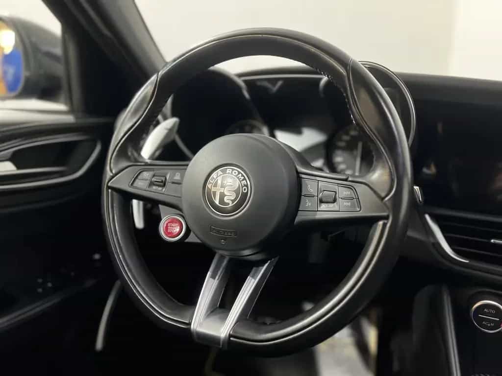 Alfa Romeo Giulia Quadrifoglio *ACC*Kamera*Navi*Carbon* 01/2018-photo-22