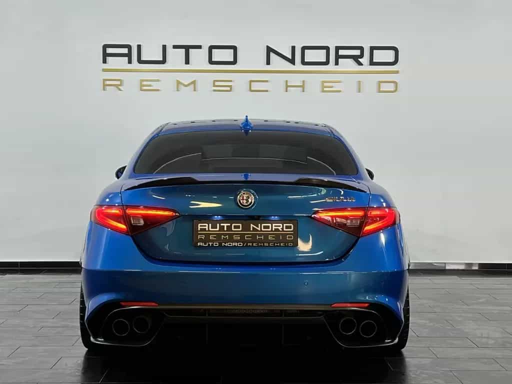 Alfa Romeo Giulia Quadrifoglio *ACC*Kamera*Navi*Carbon* 01/2018-photo-5