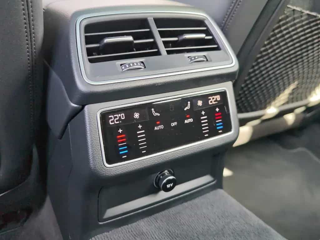 Audi A6 Avant 40 TDI design S-tronic 03/2022-photo-20
