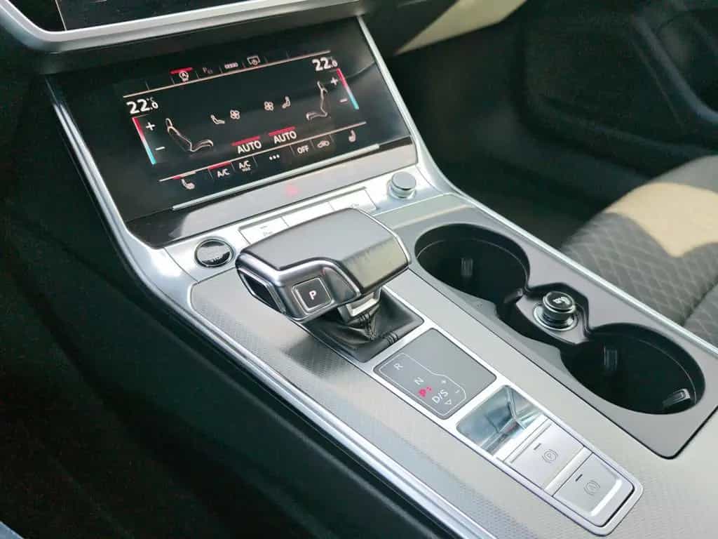 Audi A6 Avant 40 TDI design S-tronic 03/2022-photo-25