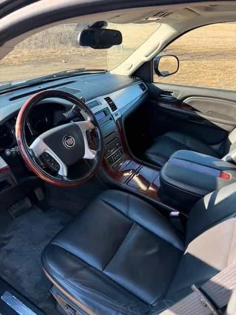 Cadillac Escalade 6.2 V8 Sport Luxury Autom. Sport Luxury 08/2008-photo-3