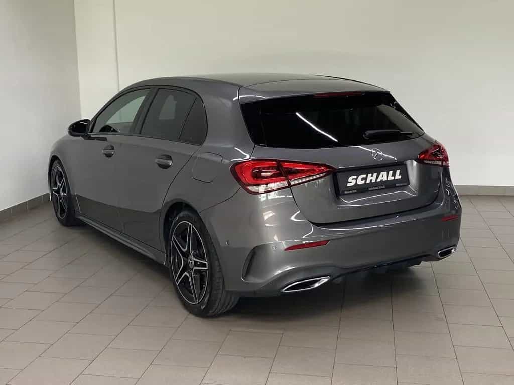 Mercedes-Benz A 200 AMG+NIGHT+LED+MBUX+18"+SPORTSITZE+KAMERA 06/2019-photo-11