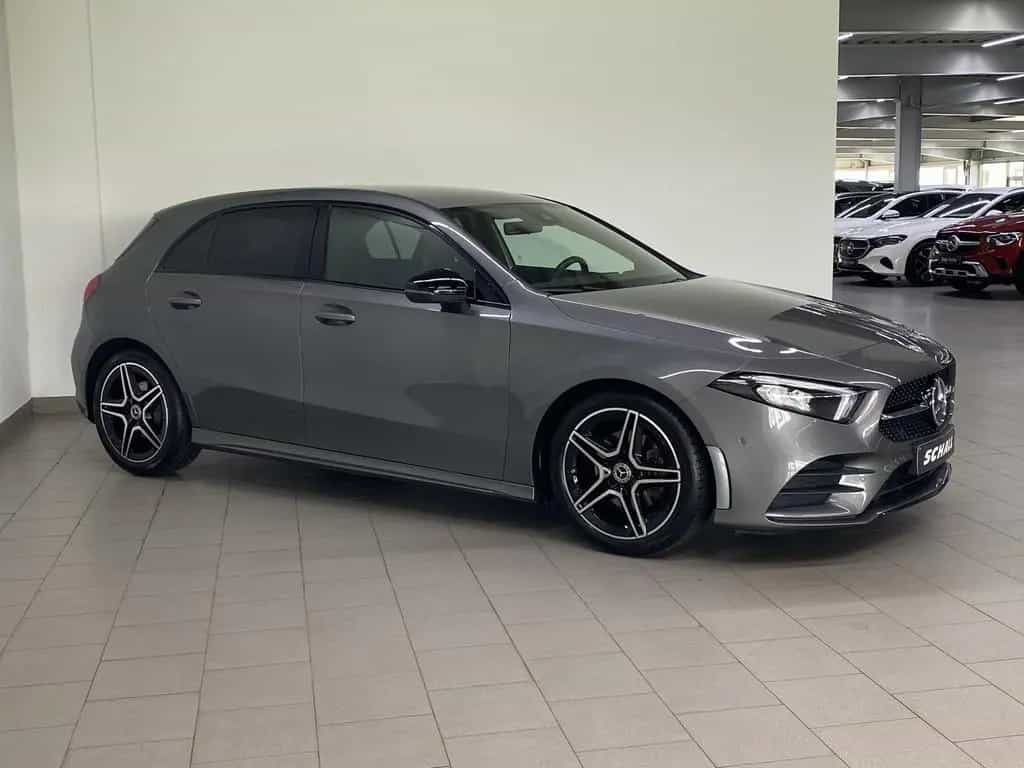 Mercedes-Benz A 200 AMG+NIGHT+LED+MBUX+18"+SPORTSITZE+KAMERA 06/2019-photo-3