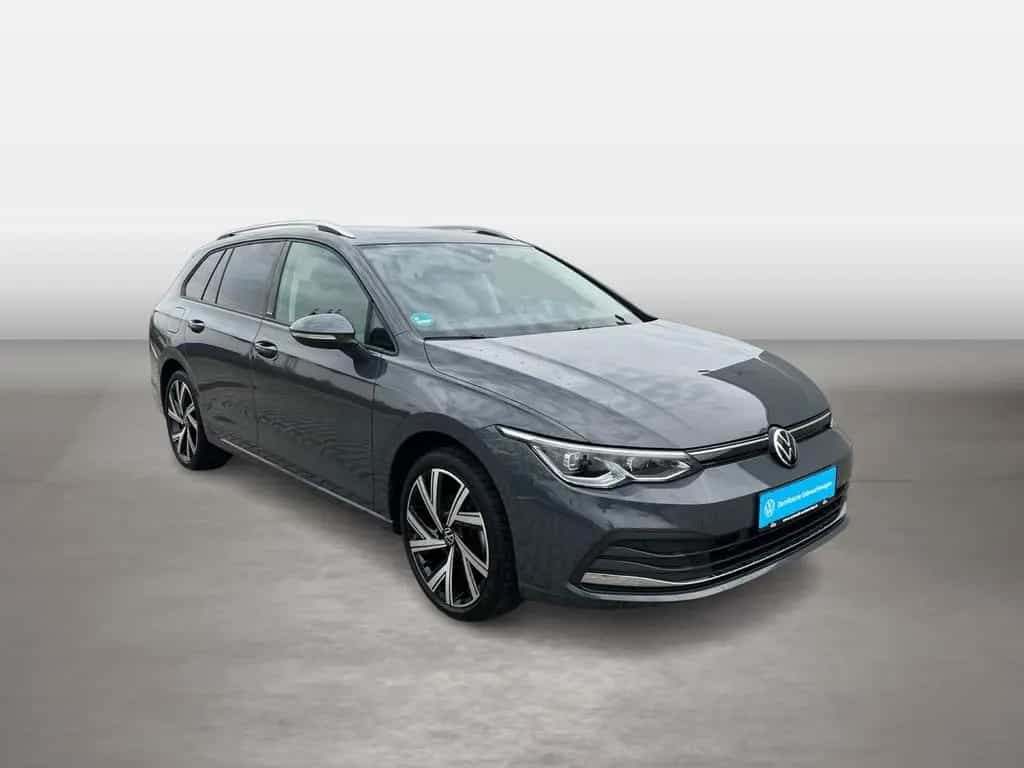 Volkswagen Golf VIII Variant 1.5 TSI Active STHZ MATRIX RFK 01/2023-photo-4