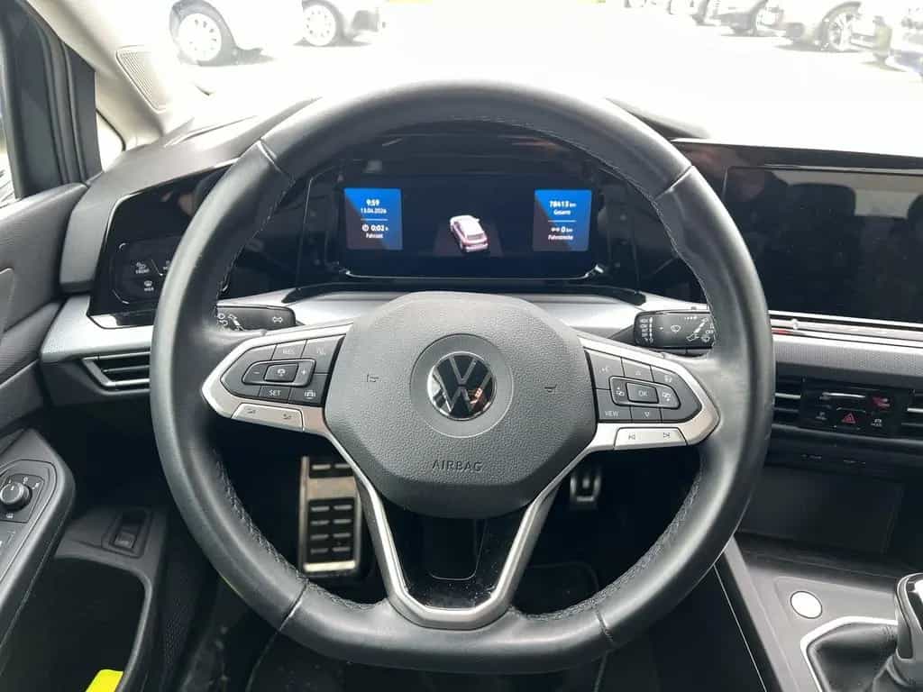 Volkswagen Golf VIII Variant 1.5 TSI Active STHZ MATRIX RFK 01/2023-photo-7