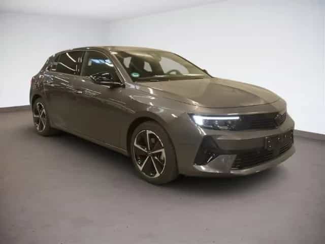 Opel Astra 05/2024-photo-2