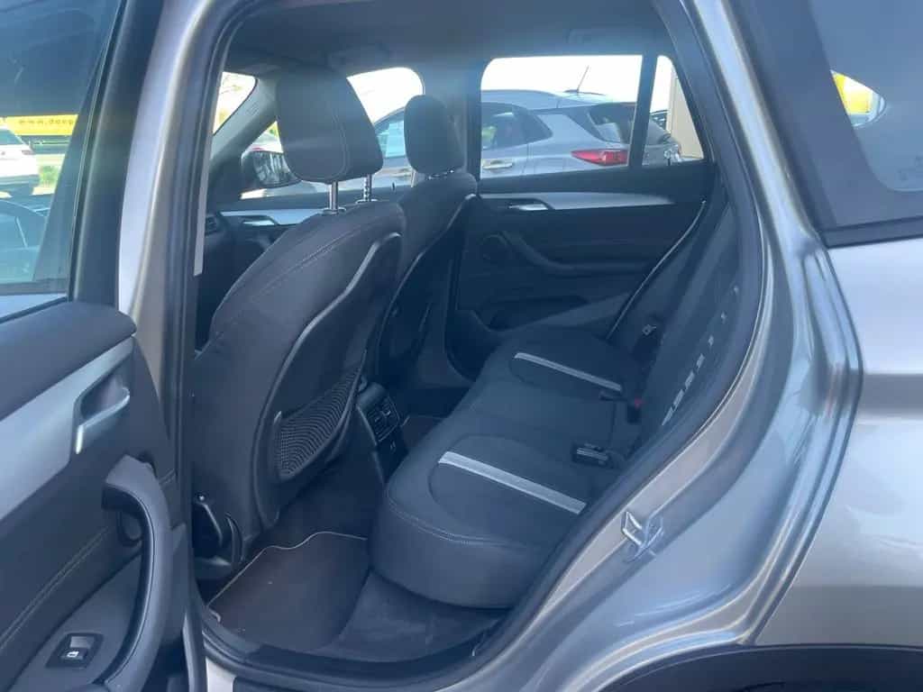 BMW X1 sDrive18d Automatik LED DAB+ 12/2020-photo-12