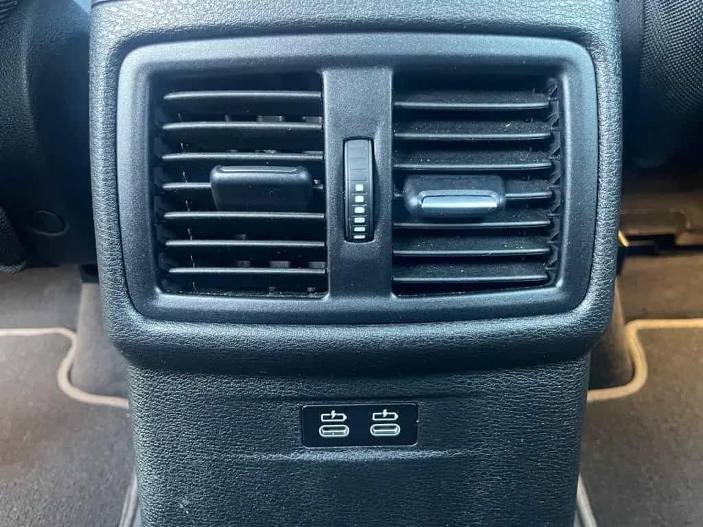 BMW X1 sDrive18d Automatik LED DAB+ 12/2020-photo-13