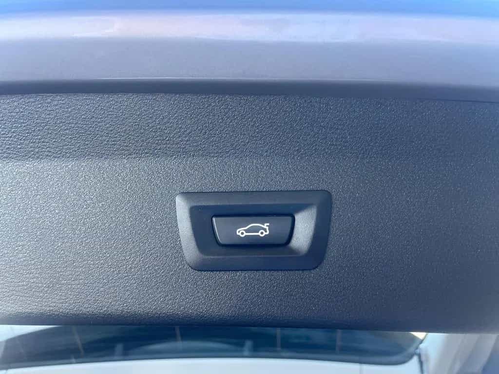 BMW X1 sDrive18d Automatik LED DAB+ 12/2020-photo-20