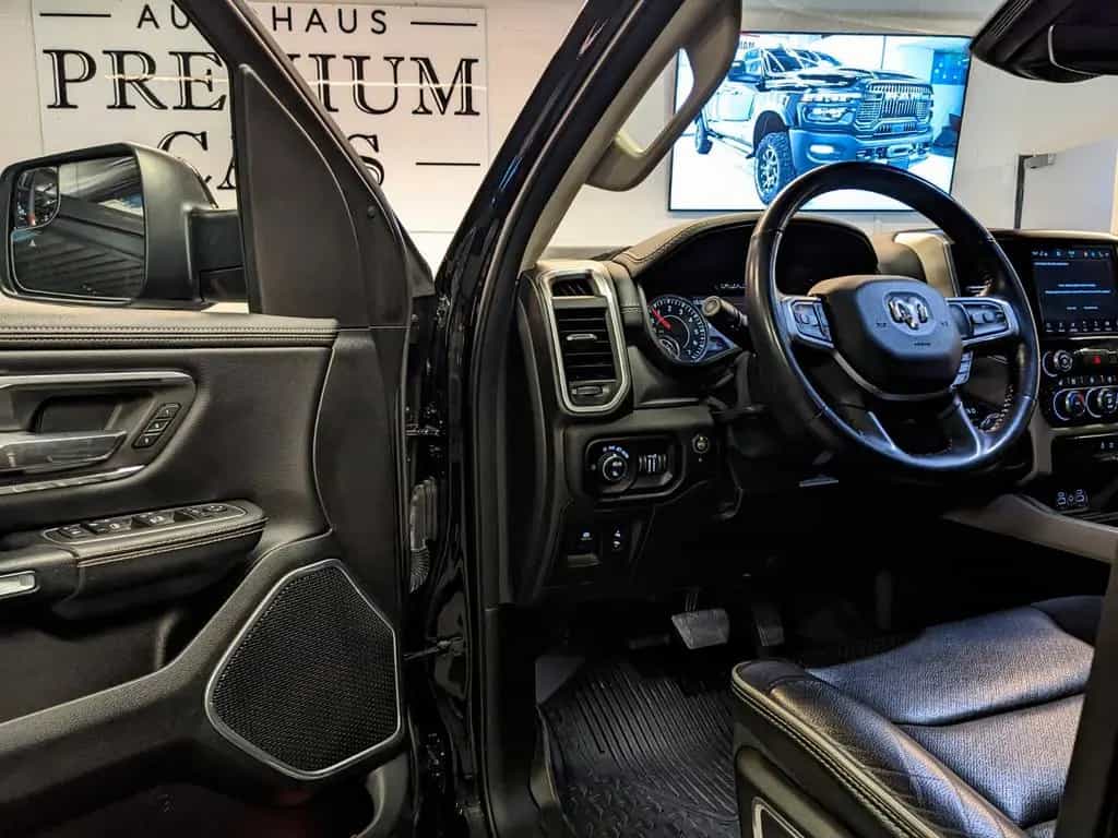 Dodge RAM 1500  Laramie Limited Night HEMI 5.7L   4x4 07/2022-photo-25