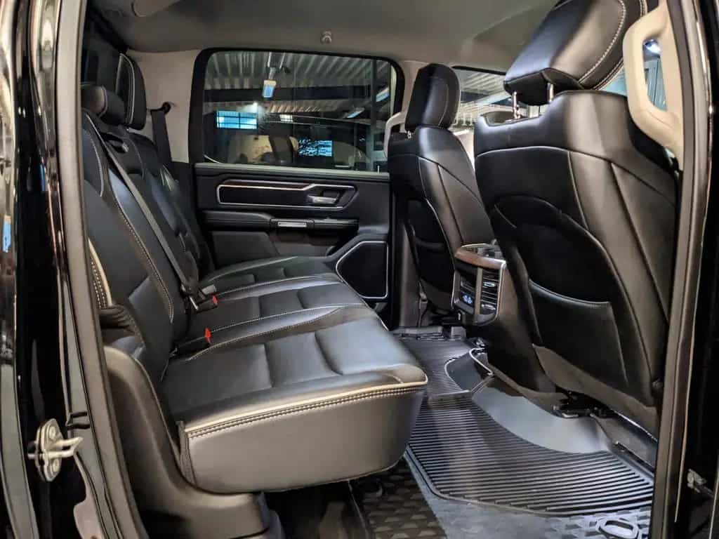 Dodge RAM 1500  Laramie Limited Night HEMI 5.7L   4x4 07/2022-photo-26