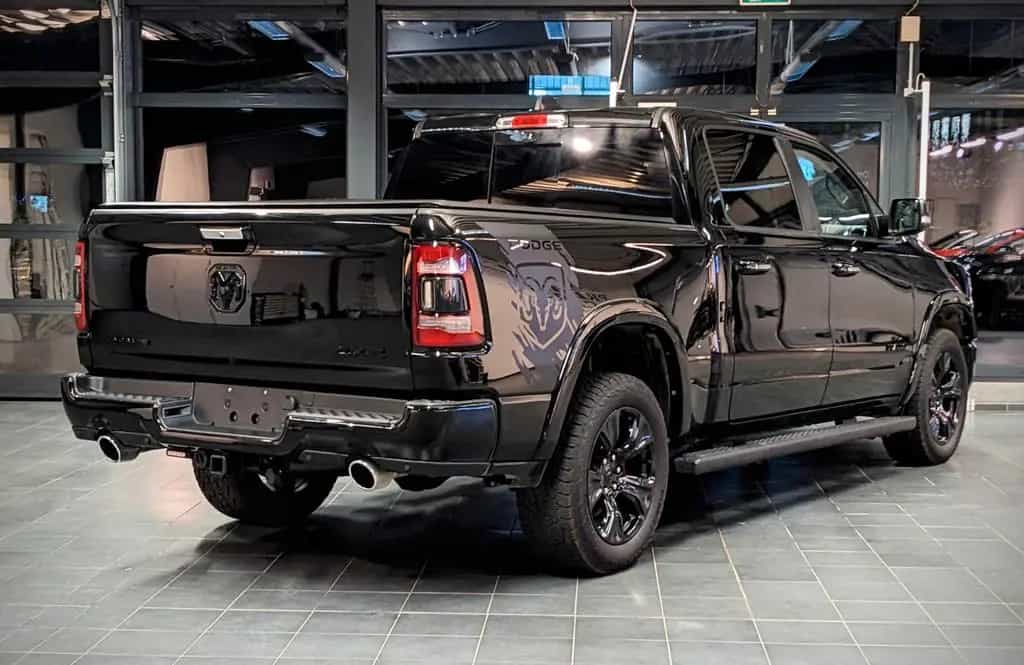 Dodge RAM 1500  Laramie Limited Night HEMI 5.7L   4x4 07/2022-photo-3