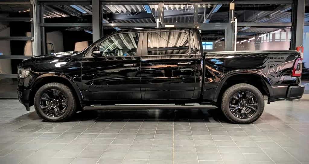Dodge RAM 1500  Laramie Limited Night HEMI 5.7L   4x4 07/2022-photo-8