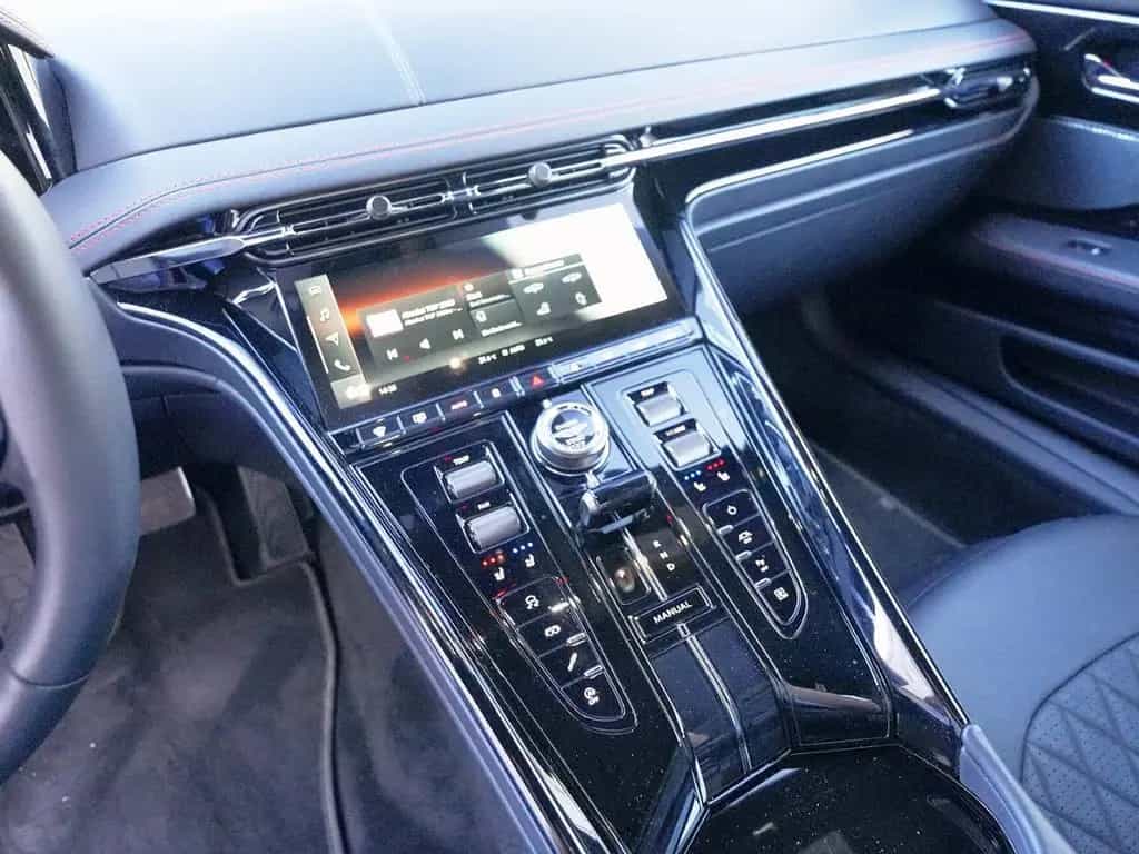 Aston Martin DB12 Satin Onyx Black Inspire Sport 12/2024-photo-22