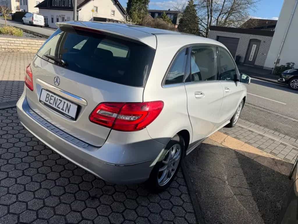 Mercedes-Benz B 220 B220 4Matic *Automatik*Leder*Navi*RFK*AHK*LED 02/2014-photo-16