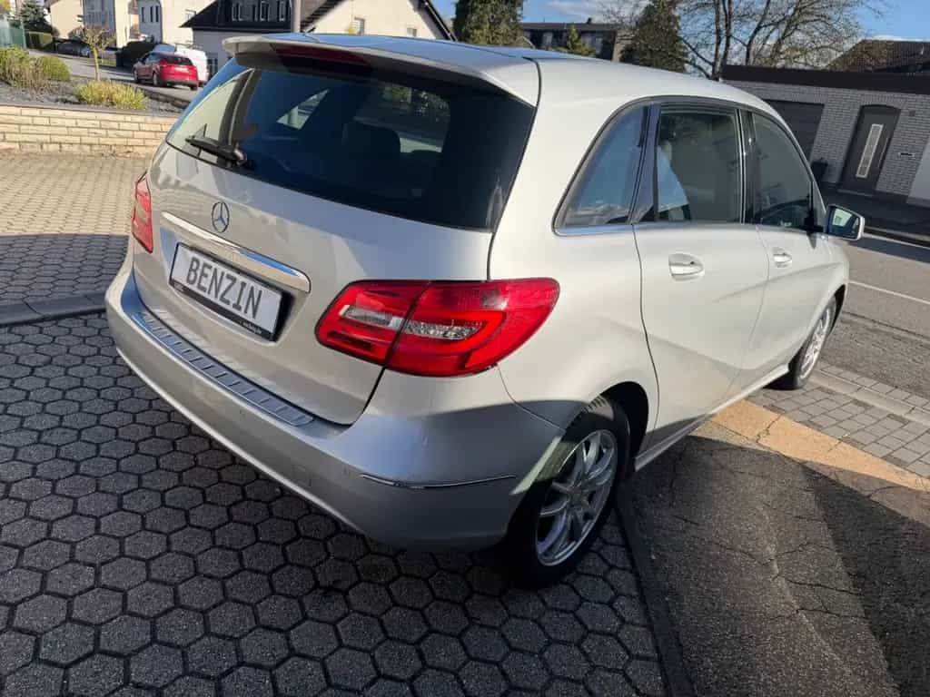 Mercedes-Benz B 220 B220 4Matic *Automatik*Leder*Navi*RFK*AHK*LED 02/2014-photo-21