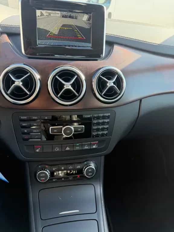Mercedes-Benz B 220 B220 4Matic *Automatik*Leder*Navi*RFK*AHK*LED 02/2014-photo-9