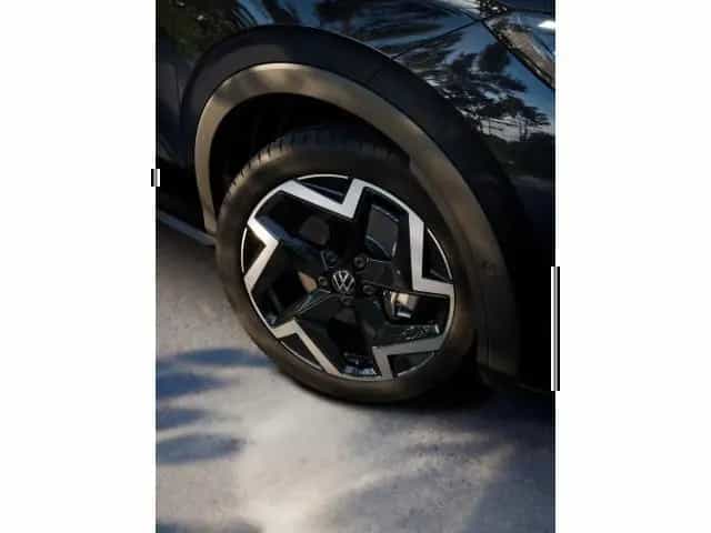 Volkswagen T-Roc R-Line 1.5 TSI DSG AHK Navi GJR null-photo-4