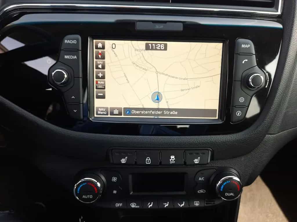 Kia Ceed 1,6 GDI Dream-Team Premium+ 06/2018-photo-16