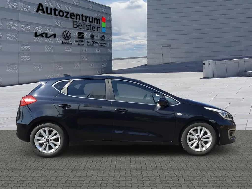 Kia Ceed 1,6 GDI Dream-Team Premium+ 06/2018-photo-5