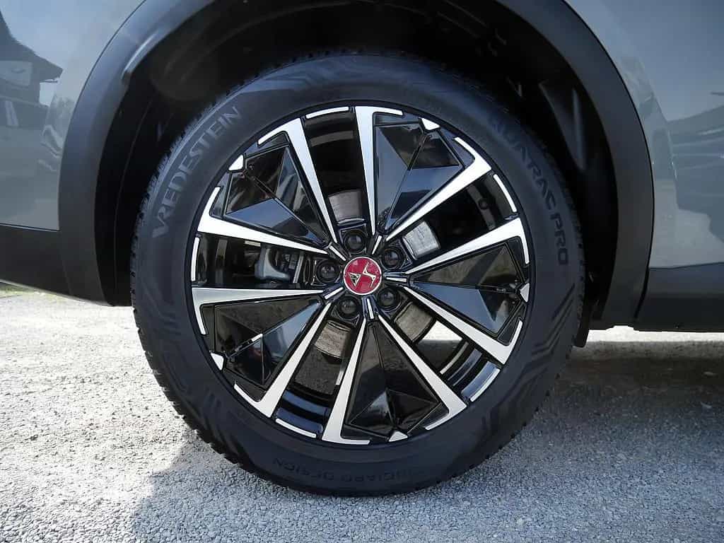 DS Automobiles DS7 (Crossback) DS 7 Crossback Performance Line+ BlueHDi 130 LED 03/2024-photo-4