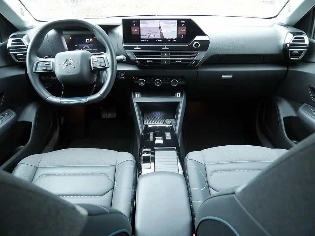 Citroën C4 PureTech 130 Shine KAMERA NAVI ACC HUD LED 02/2023-photo-17