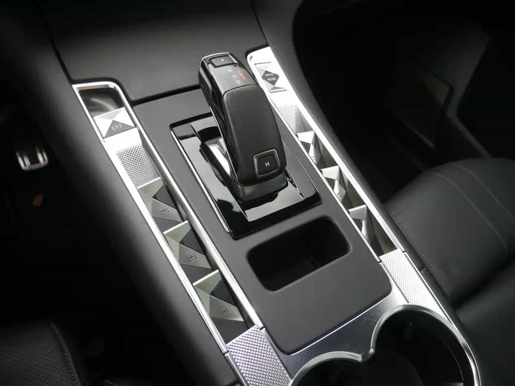 DS Automobiles DS7 (Crossback) DS 7 Crossback Opera BlueHDi 130 LED PANO 360° 11/2023-photo-12