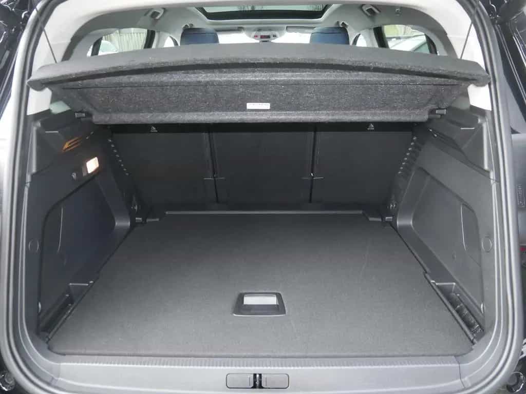 Citroën C5 Aircross BlueHDi 130 Max NAVI ACC LED PANO 01/2024-photo-18