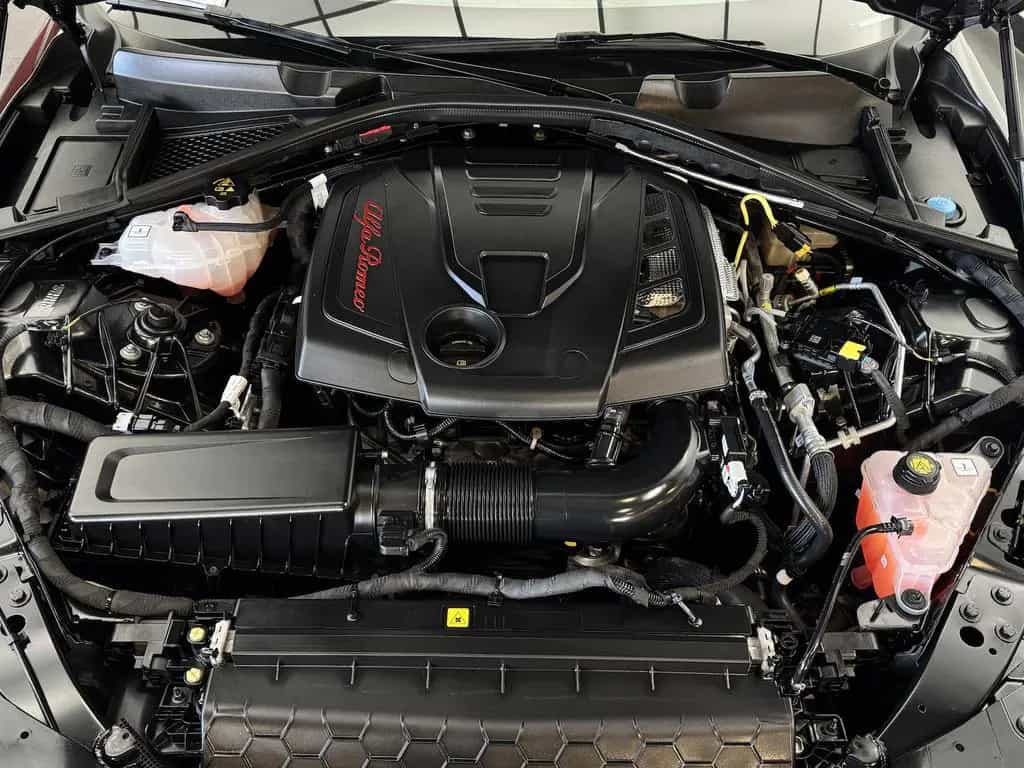 Alfa Romeo Giulia 2.0 Competizione Q4 Turbo CarPlay Kamera 05/2023-photo-30