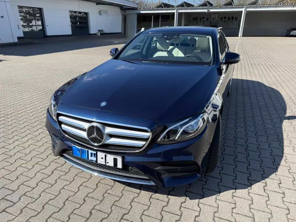 Mercedes-Benz E-Class 400 4MATIC AVANTGARDE Autom. AVANTGARDE 04/2018-photo-1