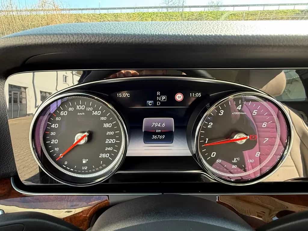Mercedes-Benz E-Class 400 4MATIC AVANTGARDE Autom. AVANTGARDE 04/2018-photo-13