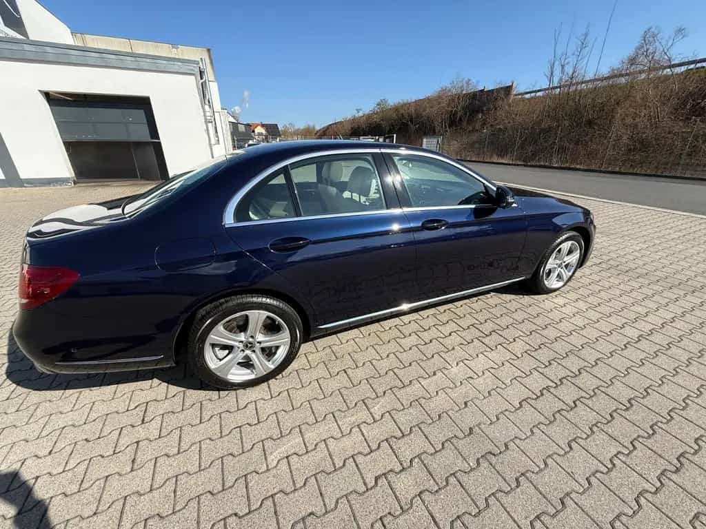 Mercedes-Benz E-Class 400 4MATIC AVANTGARDE Autom. AVANTGARDE 04/2018-photo-14