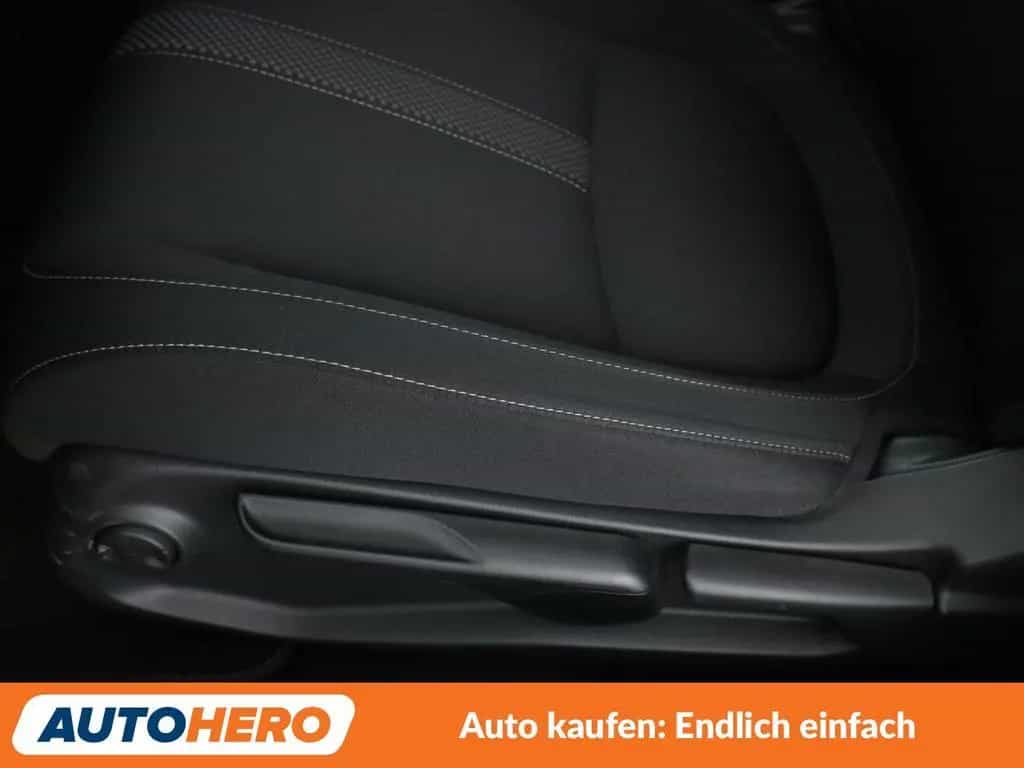 Honda Civic 1.0 VTEC Elegance*NAVI*LED*ACC*CAM*PDC*SHZ 08/2021-photo-27