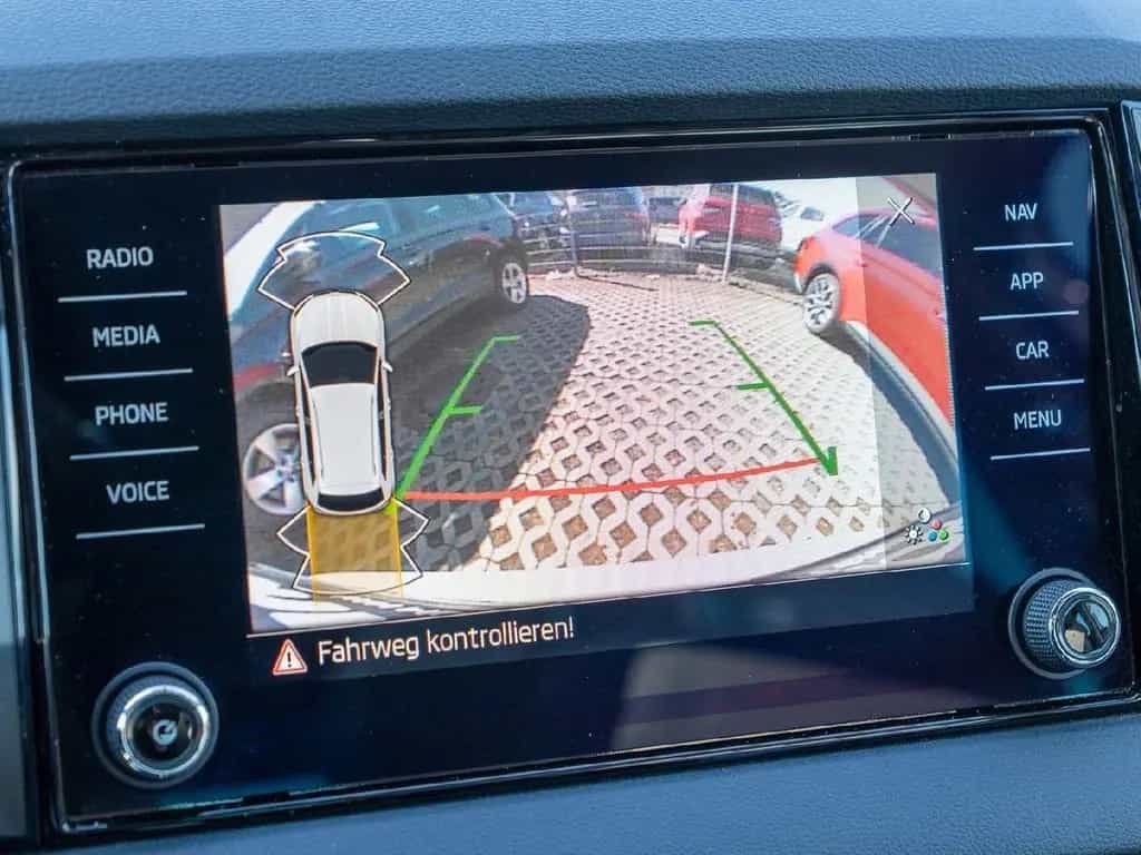 Skoda Karoq 1.5 TSI DSG Sportline Businesspaket 02/2022-photo-17