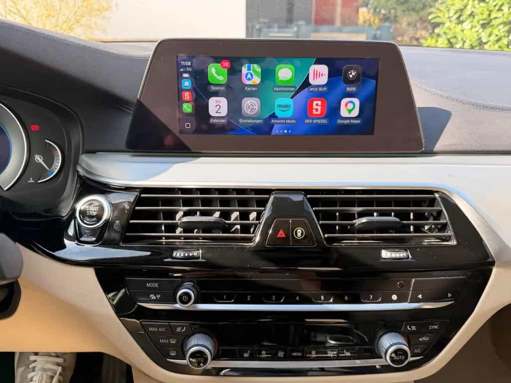 BMW 5 Series 520d Touring Luxury Line Leder Standhzg Carplay 09/2019-photo-11