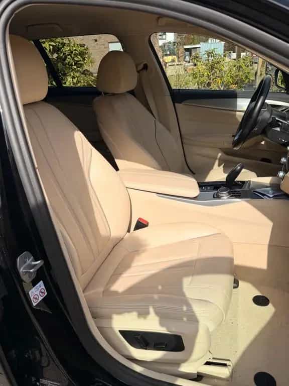 BMW 5 Series 520d Touring Luxury Line Leder Standhzg Carplay 09/2019-photo-5