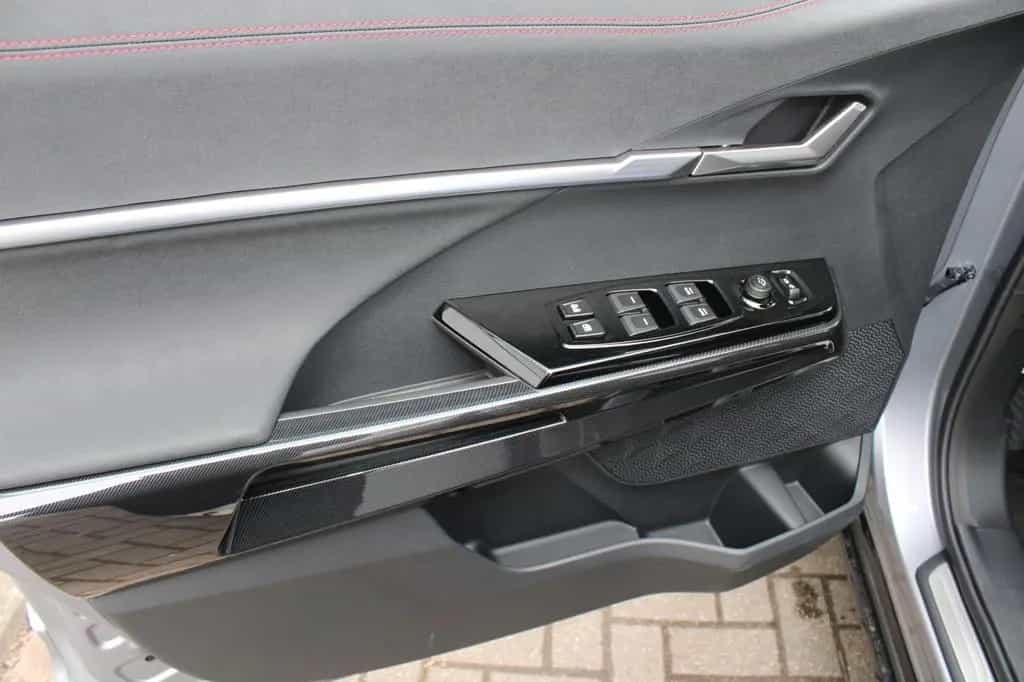 KGM Actyon 1,5 Hybrid Lux null-photo-10
