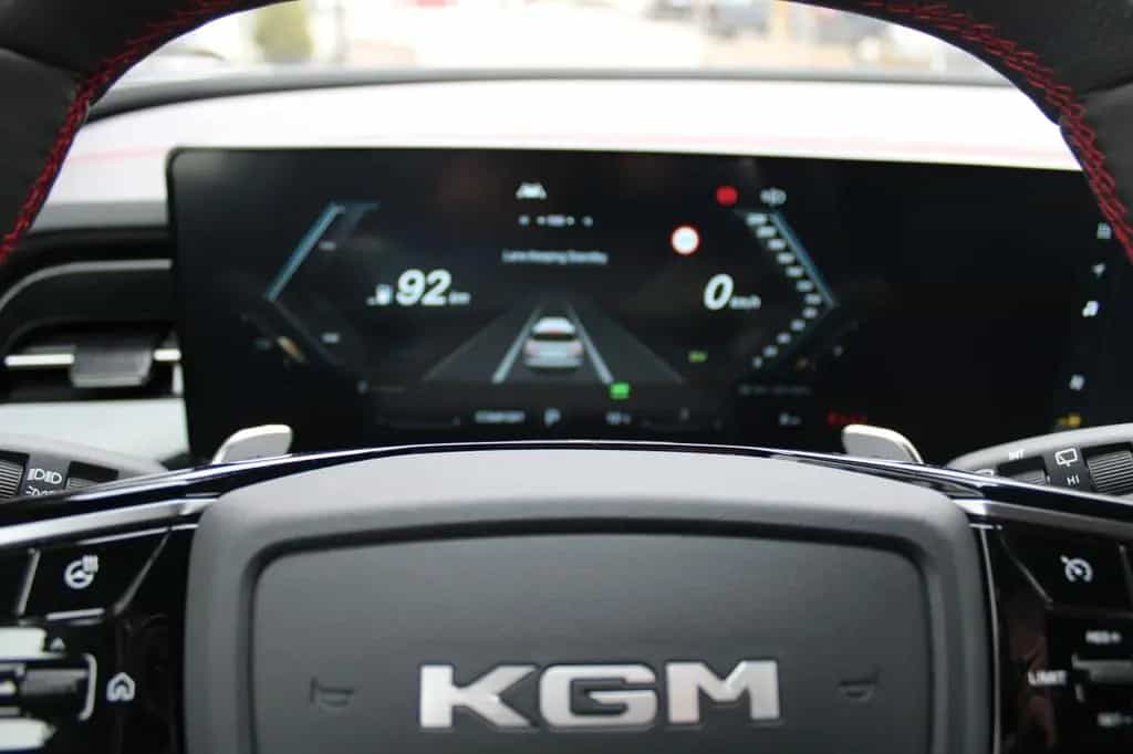 KGM Actyon 1,5 Hybrid Lux null-photo-17