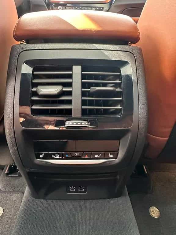 ALPINA XD4 Biturbo Allrad | 1.Hand | Laserlicht 11/2022-photo-10