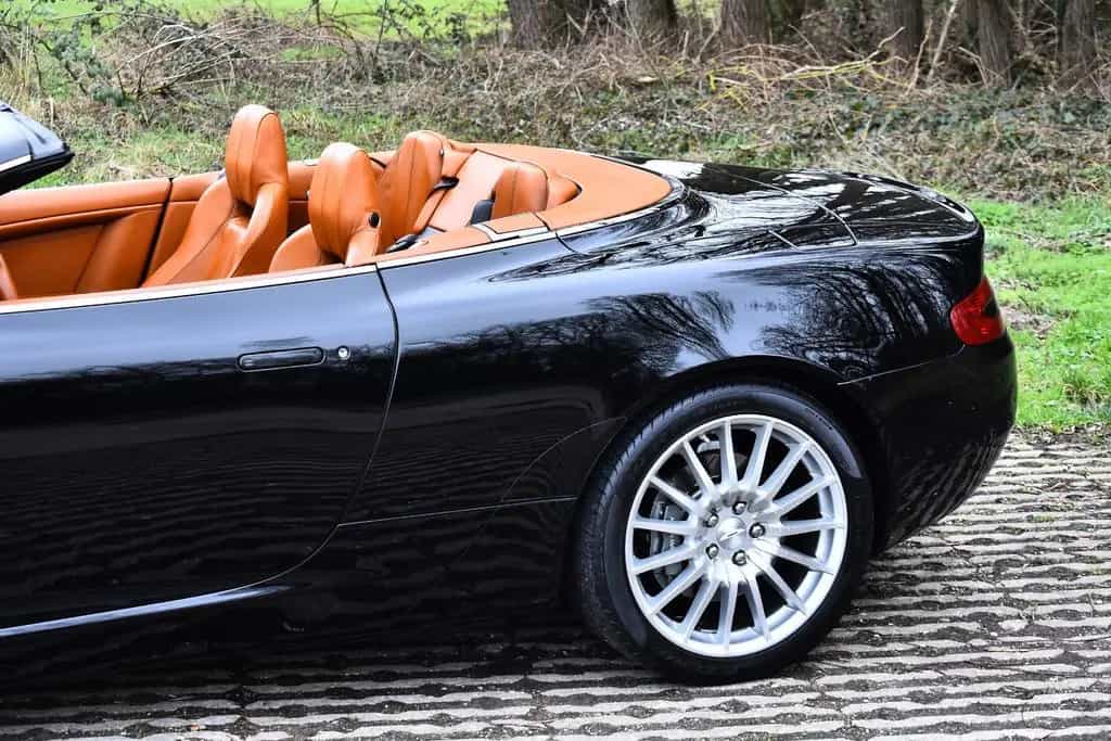 Aston Martin DB9 Volante Convertible 6.0L V12 Touchtronic 11/2006-photo-5
