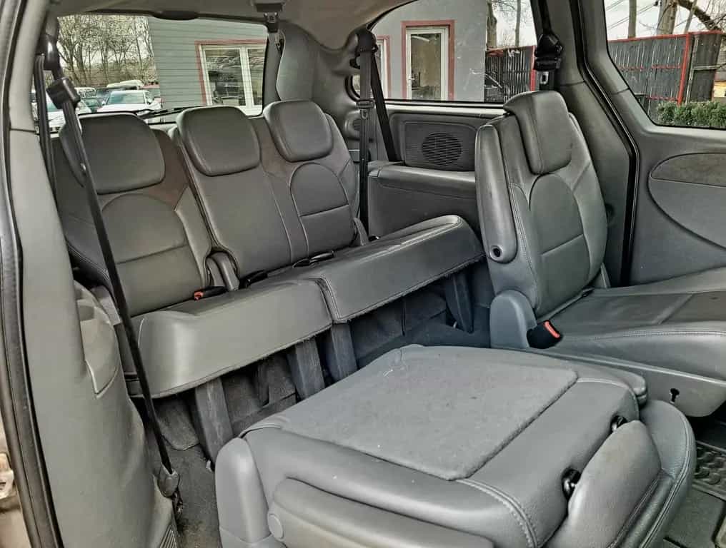 Chrysler Grand Voyager Limited 2.8 CRD*Klima*SZH*Temp*LMF 07/2006-photo-18